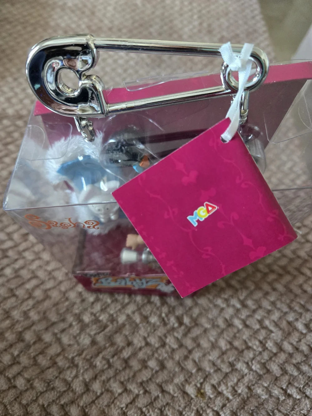 Bratz Babyz Sasha NIB Bunny Boo Pet MGA Collectible Doll